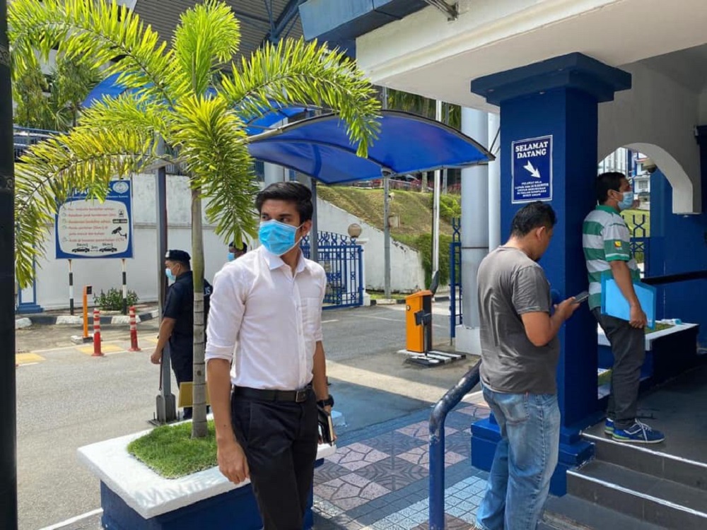 Syed Saddiq yesterday tweeted saying that he was summoned by the police to appear in Bukit Aman for questioning over an interview broadcasted on Al Jazeera back in March. u00e2u20acu201d Picture via Facebook/ Syed Saddiq Abdul Rahman