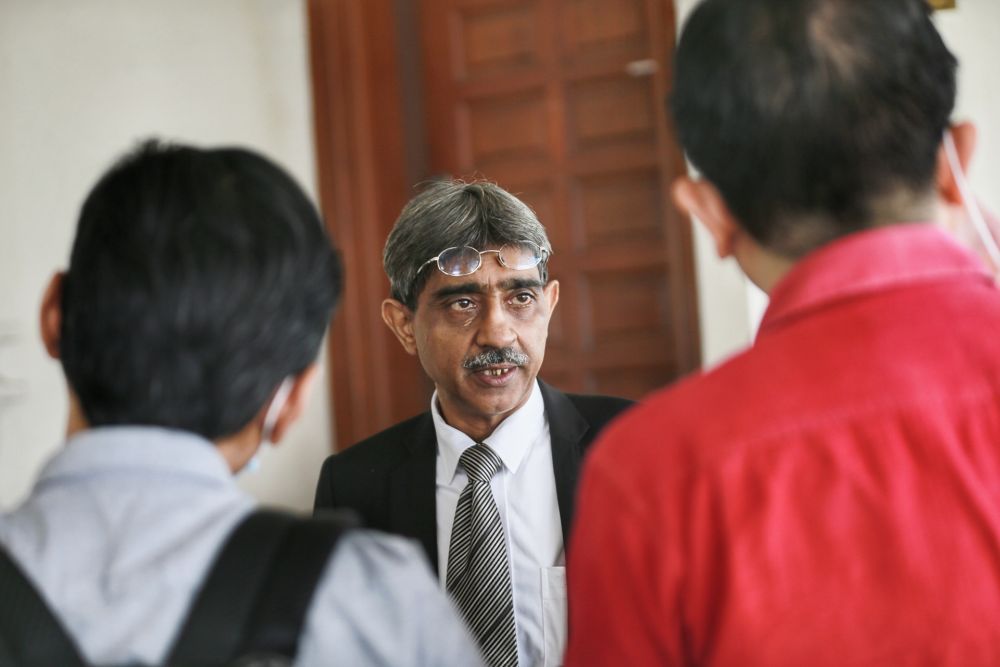 Lawyer Mohamed Haniff Khatri Abdulla is pictured at the Kuala Lumpur Court Complex June 18, 2020. u00e2u20acu201d Picture by Ahmad Zamzahurinn