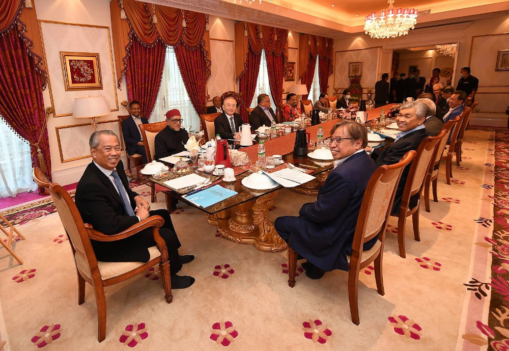 Tan Sri Muhyiddin Yassin held a two-hour meeting in Putrajaya with the heads of 12 political parties. — Picture from Facebook/Muhyiddin Yassin