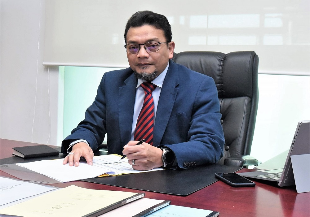 Proton Edar chief executive officer Roslan Abdullah said Protonu00e2u20acu2122s sales in the first full month of business since February have been encouraging. u00e2u20acu2022 Picture courtesy of Proton Holdings Berhad