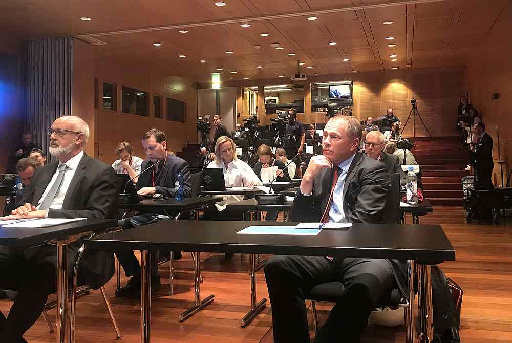 Nicolai Tangen (right), the incoming CEO of the Norwegian sovereign wealth fund attends a news conference at the central bank in Oslo, Norway, May 28, 2020. u00e2u20acu201d Reuters pic