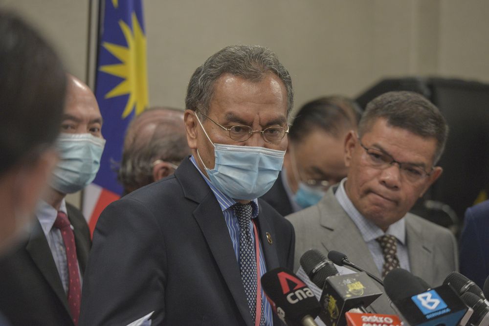 Kuala Selangor MP Datuk Seri Dzulkefly Ahmad speaks to reporters during a press conference in Parliament, Kuala Lumpur August 27, 2020. u00e2u20acu201d Picture by Shafwan Zaidonnn