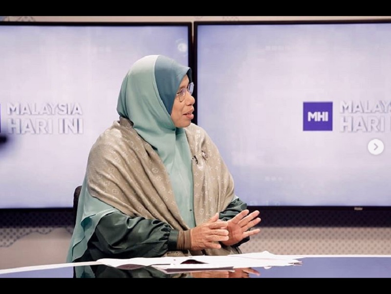Deputy Minister of Women, Family and Community Development Siti Zailah Mohd Yusoff is seen during an interview on TV3. u00e2u20acu201d Picture via Instagram/sitizailahmohdyusoff
