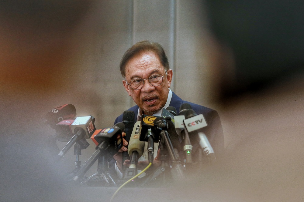 PKR president Datuk Seri Anwar Ibrahim speaks during a press conference in Kuala Lumpur September 23, 2020. — Picture by Ahmad Zamzahuri