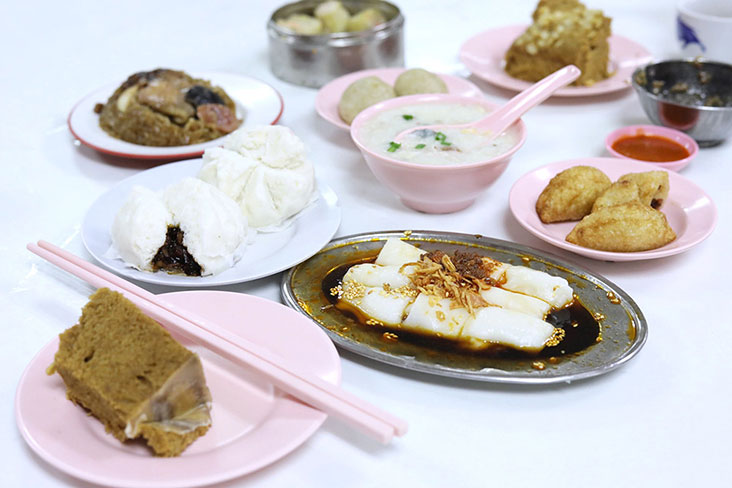 A true dim sum spread means enjoying a wide variety of flavours and textures.