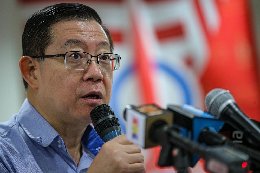 DAP’s Lim Guan Eng said PAS spiritual adviser Datuk Hashim Jasin should retract his remarks blaming the two ministries, calling them ‘morally, ethically wrong as well unprofessional’ and showed double standards.  — Picture by Hari Anggara