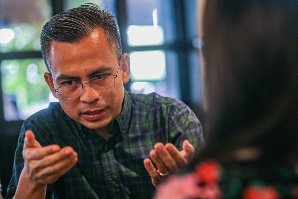 Fahmi pointed out that PH has an advantage in the case of an early general election, citing PN’s instability. — Picture by Hari Anggara.