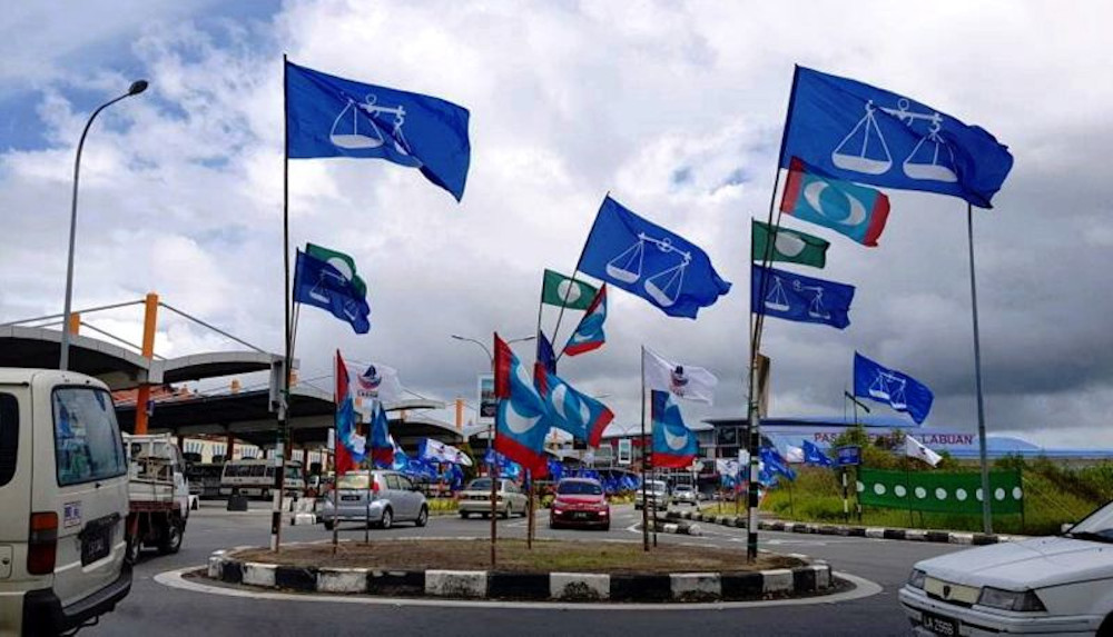 Flags and banners of political parties during the 14th general election in 2018. u00e2u20acu201d Bernama picn