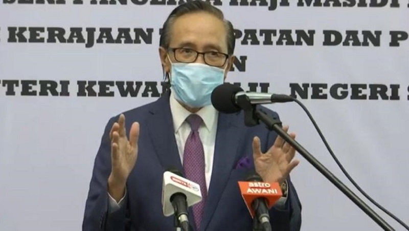 Datuk Seri Masidi Manjun announced that Kota Marudu, which was previously a green zone, had turned into a yellow zone. — Borneo Post Online pic