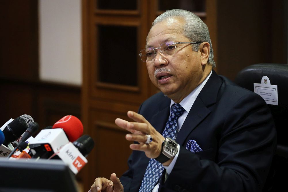 Federal Territories Minister Tan Sri Annuar Musa speaks during a press conference at Menara Seri Wilayah in Putrajaya October 1, 2020. — Picture by Yusof Mat Isa