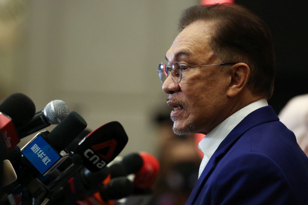 Datuk Seri Anwar Ibrahim speaks during a press conference at Le Meredian Kuala Lumpur October 13, 2020. u00e2u20acu201d Picture by Yusof Mat Isa