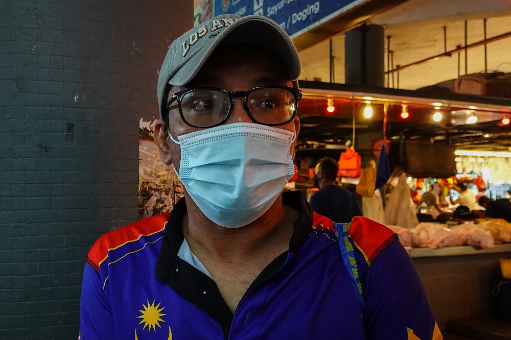 Mohammed Jeffri who was shopping at the Section 6 market said if there is another lockdown, he knows exactly what to do. ― Picture by Miera Zulyana