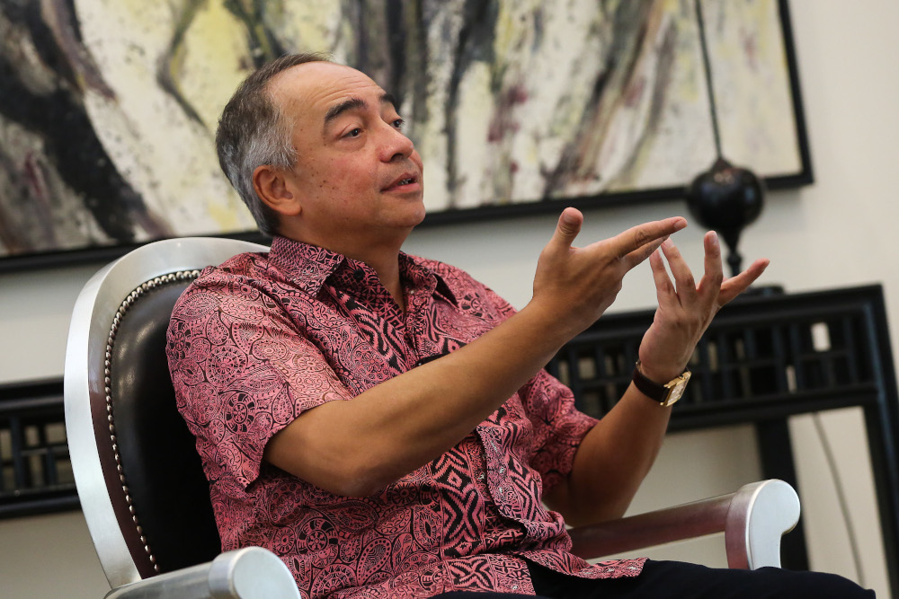 Datuk Seri Nazir Razak speaks during an interview with u00e2u20acu02dcMalay Mailu00e2u20acu2122 in Kuala Lumpur October 26, 2020. u00e2u20acu201d Picture by Yusof Mat Isa