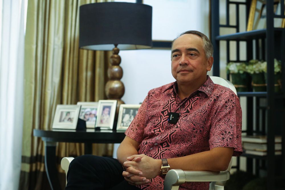 Datuk Seri Nazir Razak speaks during an interview with ‘Malay Mail’ in Kuala Lumpur October 26, 2020. — Picture by Yusof Mat Isa