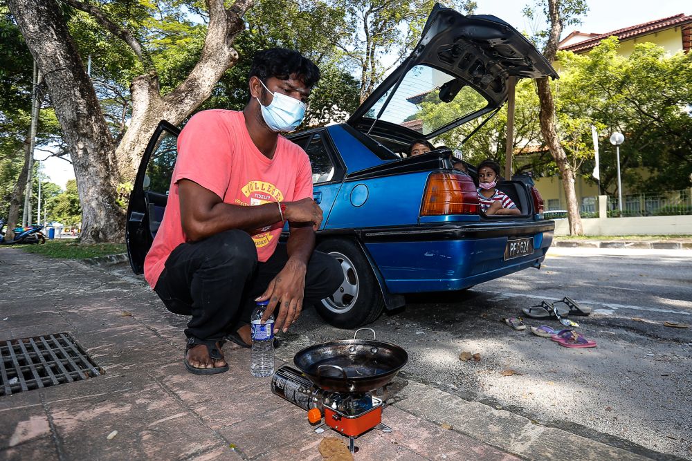 The family has a portable gas stove which they sometimes use to cook instant noodles. — Picture by Sayuti Zainudin