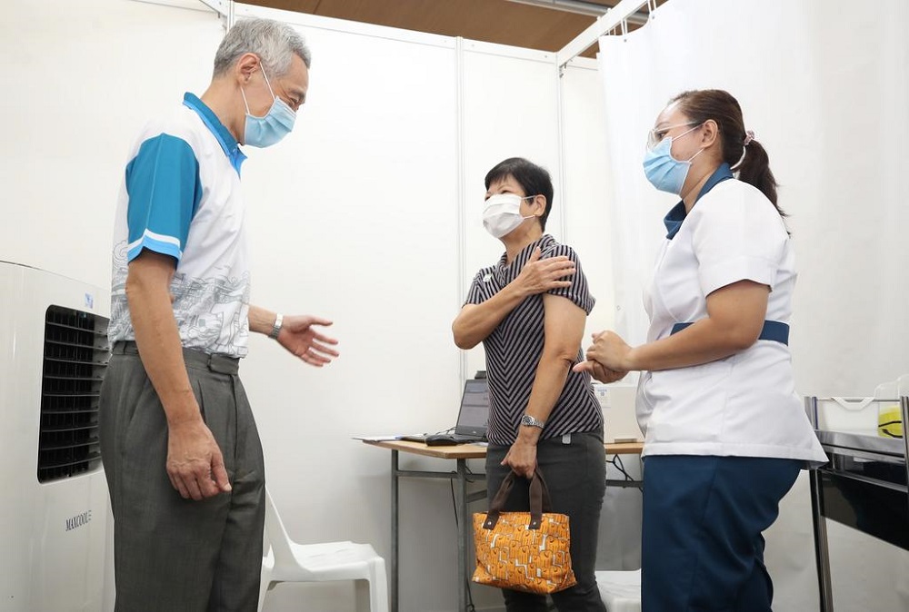 Singapore Prime Minister Lee Hsien Loong visits Ang Mo Kio Polyclinic to observe the vaccination of seniors on Jan 27, 2021. u00e2u20acu201d Picture by Ministry of Communications and Information via TODAY