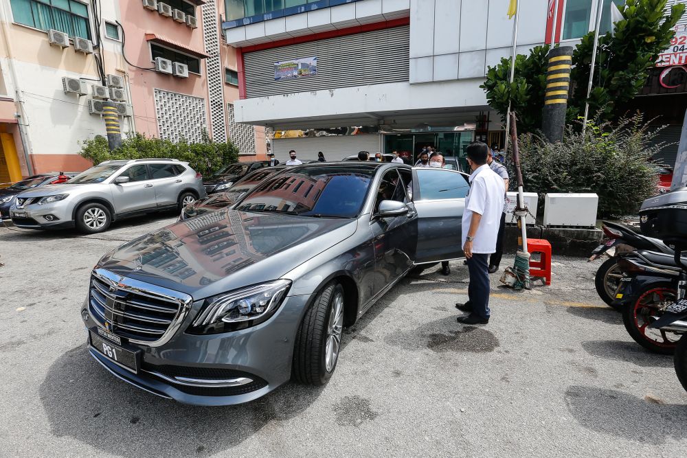 Penang Chief Minister Chow Kon Yeow alights from the brand new Mercedes-Benz S560e at Wisma DAP in George Town January 7, 2021. u00e2u20acu201d Picture by Sayuti Zainudin