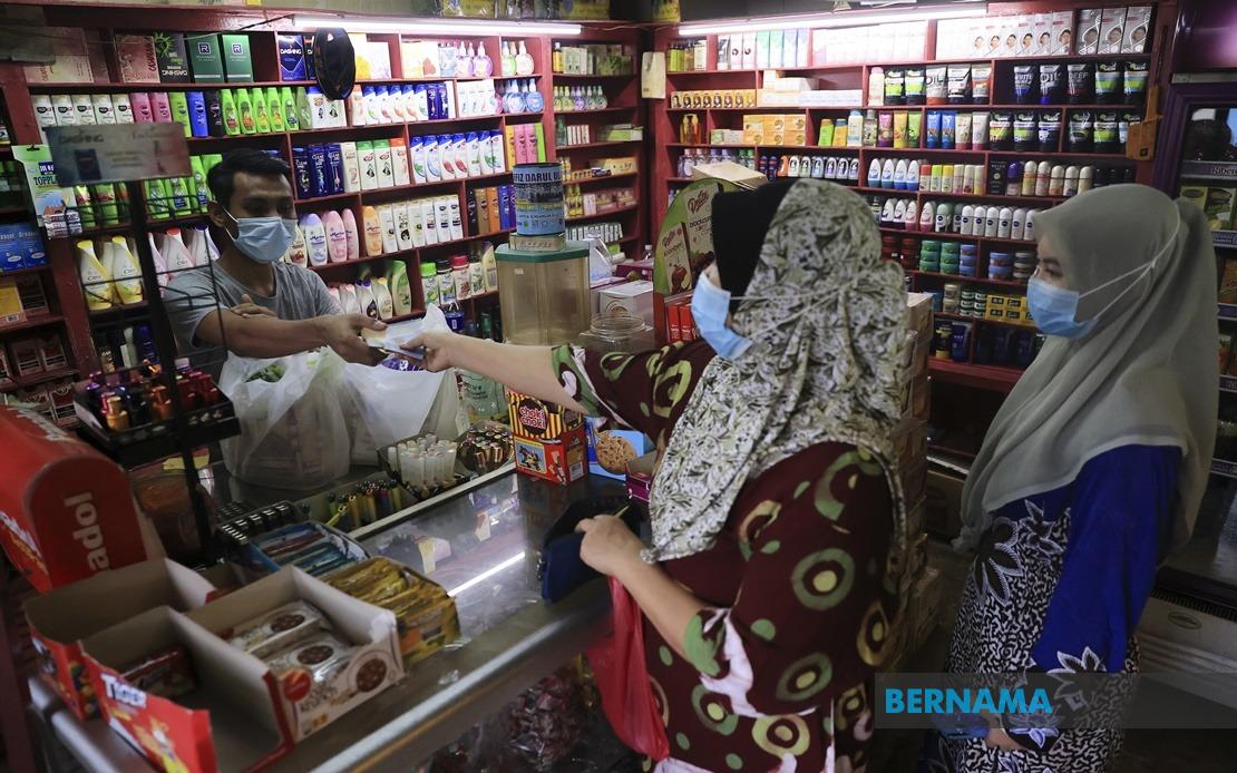 An additional RM141.7 million worth of assistance initiatives under the ‘Sarawakku Sayang Special Assistance 5.0’ package has been announced by the state government to help SMEs. ― Bernama file pic via Borneo Post