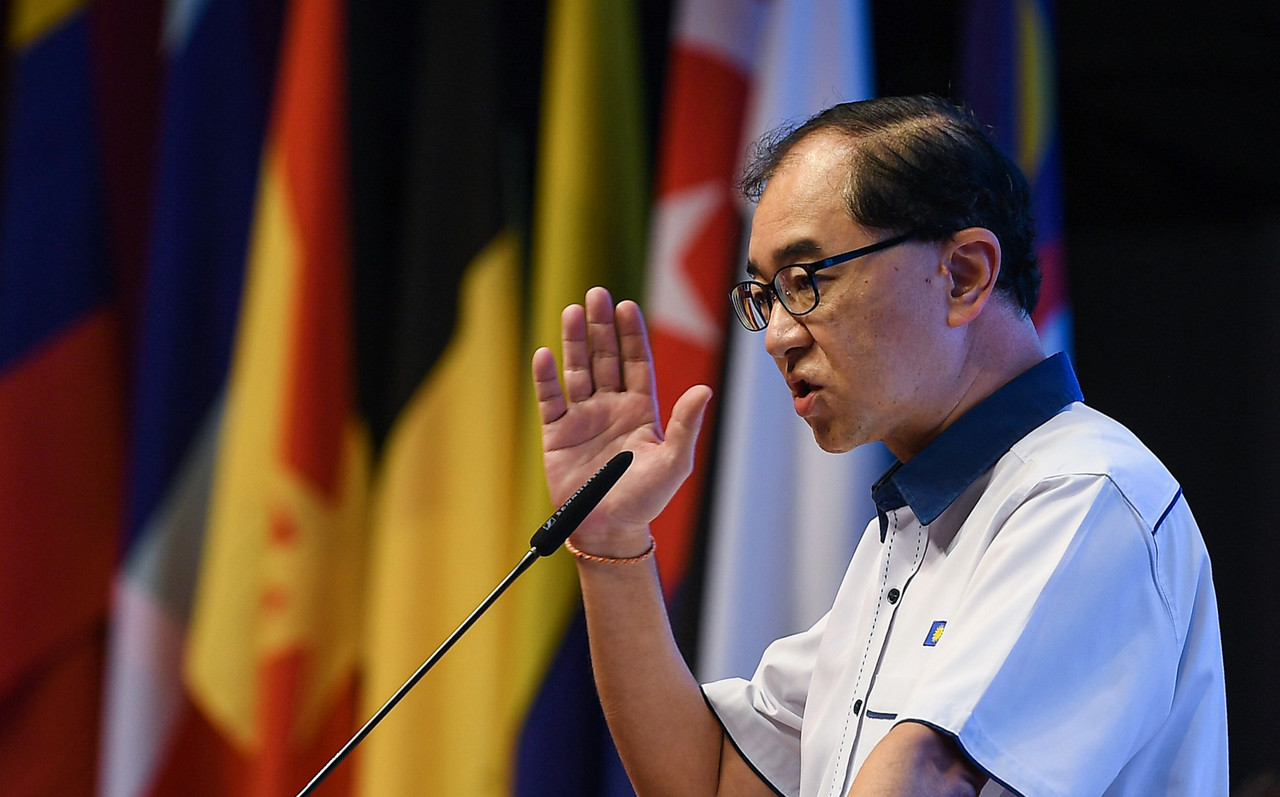 Deputy Education Minister 1, Senator Datuk Mah Hang Soon said among the initiatives included K9 to K11 Comprehensive Special Model Schools. — Bernama pic