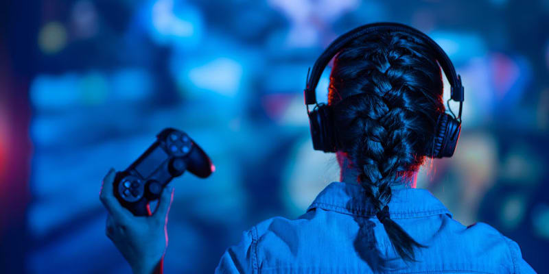The sudden surge in console scalping is being driven by much stronger demand than usual, with gamers having ‘extra money due to be not be able to travel’ because of coronavirus restrictions. ― ETX Studio pic