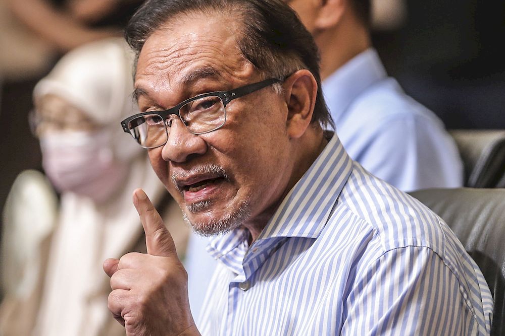 PKR president Datuk Seri Anwar Ibrahim speaking during a press conference at Eastin Hotel in Petaling Jaya, March 16, 2021. ― Picture by Hari Anggara