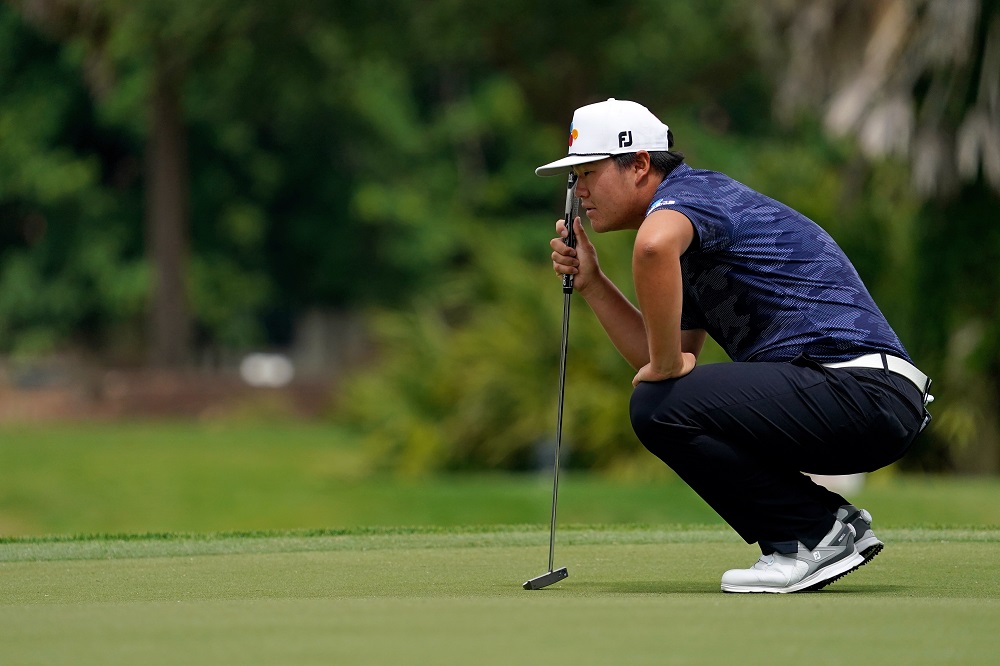 Im Sung-jae lines up a putt on the 3rd green during the third round of The Honda Classic golf tournament at the Palm Beach Gardens in Florida March 20, 2021. u00e2u20acu201d Picture by Jasen Vinlove-USA TODAY Sports via Reuters