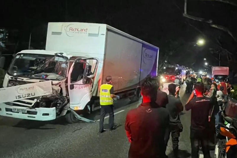 The Singapore Civil Defence Force said that it was alerted to the road traffic accident at about 7.55pm yesterday. u00e2u20acu201d SG Road Vigilante/Facebookn