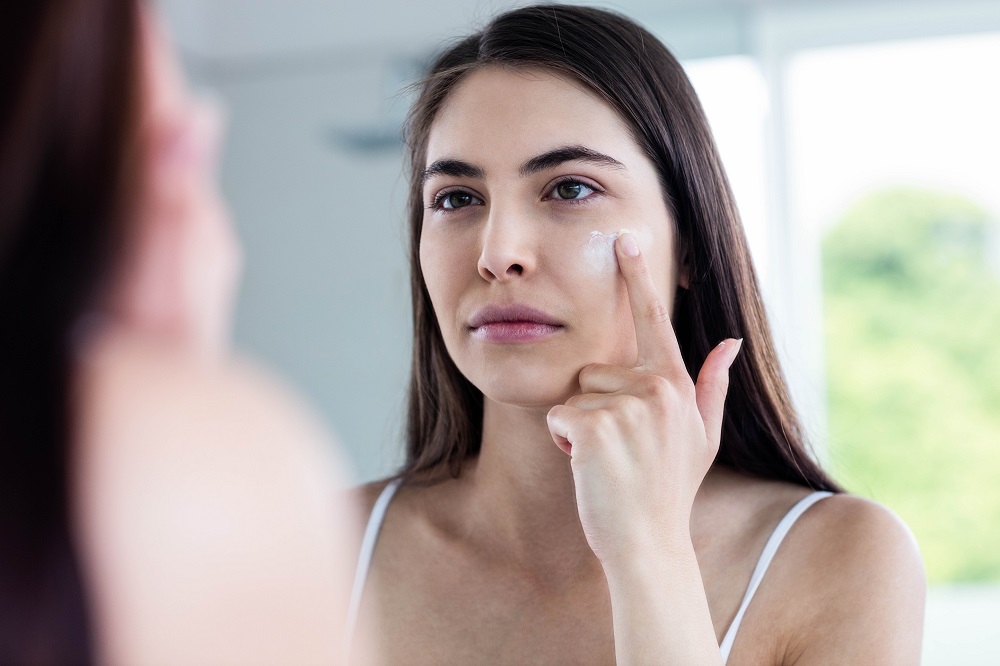 Certain substances present in our beauty products could be responsible for an increased risk of endometriosis. u00e2u20acu201d Shutterstock pic via ETX Studio