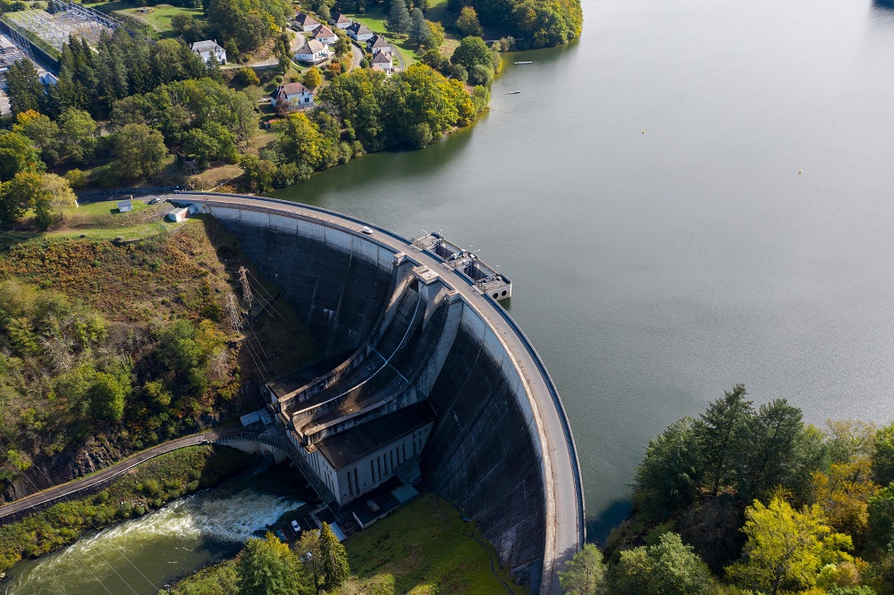 Hydropower accounts for the most global capacity with 1 211 GW. u00e2u20acu201d Shutterstock pic via ETX Studio