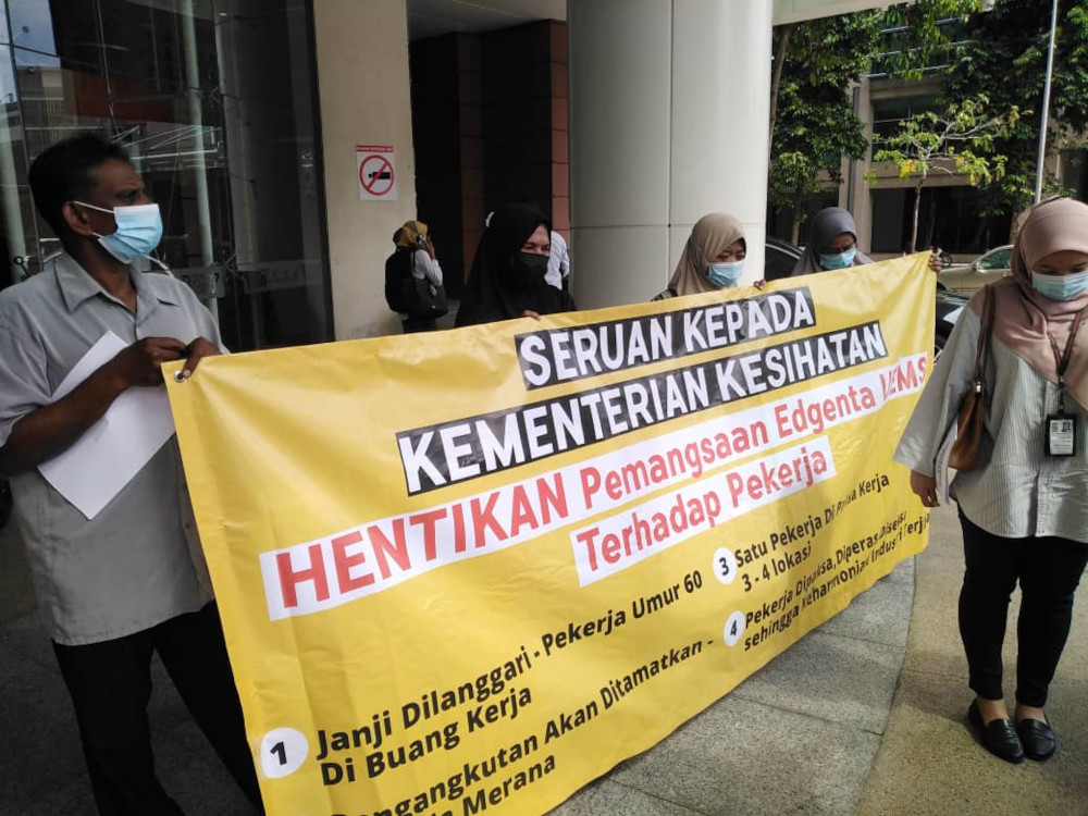Edgenta UEMSu00e2u20acu2122 statement follows after a memorandum drafted by The National Union of Workers in Hospital Support and Allied Services (NUWHSAS) was submitted to the Ministry of Health this morning. u00e2u20acu201d Picture from Twitter/Bila Kami Bersatu