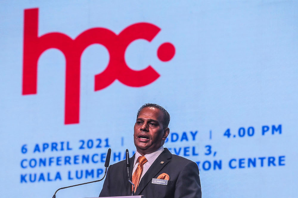 File picture shows Human Resources Minister Datuk Seri M. Saravanan giving his opening speech during the launch of HRDF Placement Centre in Kuala Lumpur Covention Centre April 6, 2021. ― Picture by Hari Anggara