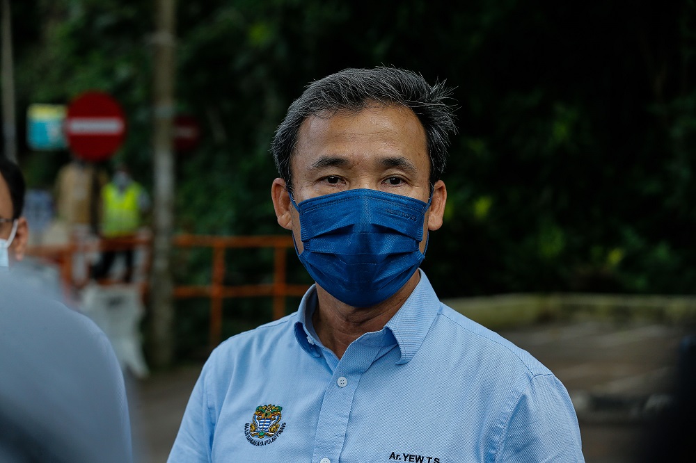 MBPP Mayor Datuk Yew Tung Seang said daily solid waste collection had increased by about 16 tonnes this year compared to 2020. — Picture by Sayuti Zainudin