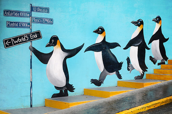 At the World’s End, the penguins parade on murals... perhaps showing the way to the nearest empanadas!