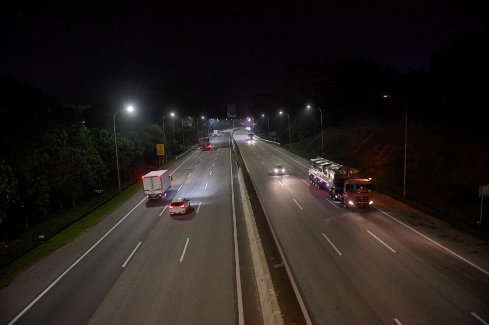 A general view of traffic at the Gombak Toll Plaza in Kuala Lumpur on October 11, 2021. u00e2u20acu201d Bernama pic