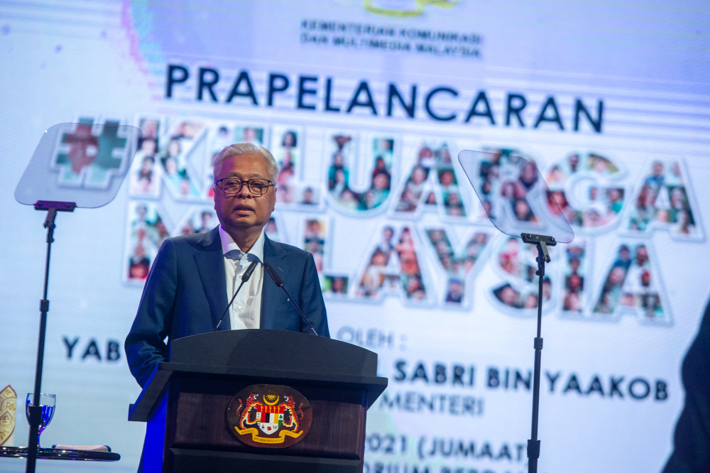 Prime Minister Datuk Seri Ismail Sabri Yaakob officiates the soft launch of Keluarga Malaysia at Auditorium Angkasapuri in Kuala Lumpur October 8, 2021. — Picture by Shafwan Zaidon 