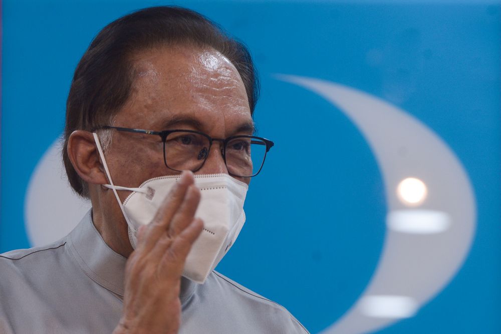 PKR president Datuk Seri Anwar Ibrahim speaks during a press conference at the party’s headquarters in Petaling Jaya October 29, 2021. — Picture by Miera Zulyana