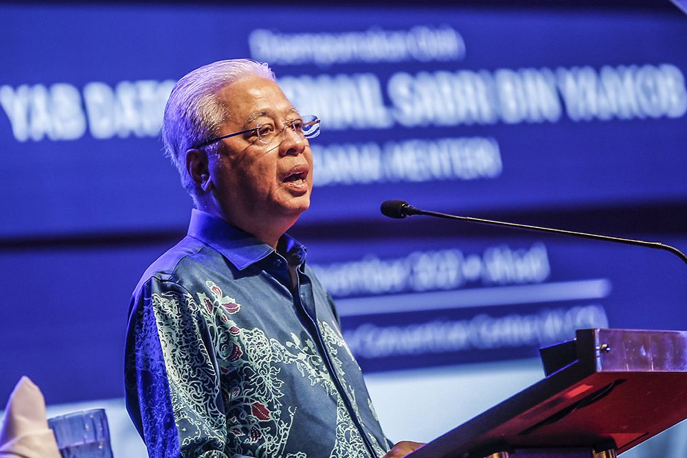 Prime Minister Datuk Seri Ismail Sabri Yaakob delivers his speech at the launch of the National Unity Action Plan at the Kuala Lumpur Convention Centre November 28, 2021. u00e2u20acu201d Picture by Hari Anggara