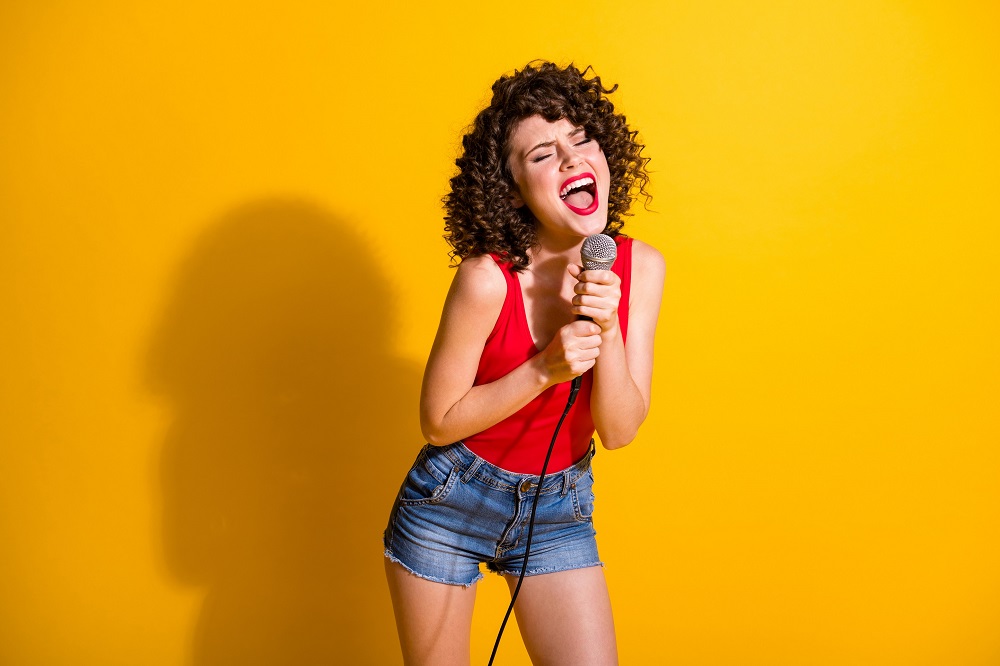 The Tchzant app offers a learning programme composed of several lessons covering the basics of singing. u00e2u20acu201d Shutterstock pic via ETX Studio