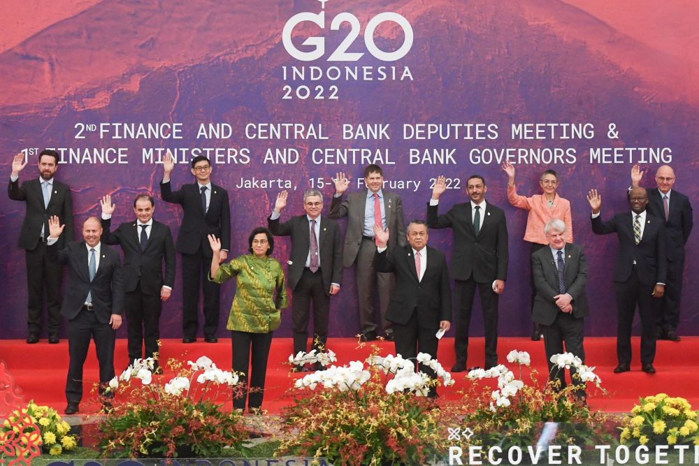 Delegates pose for a photo during the G20 finance ministers and central bank governors meeting in Jakarta February 17, 2022.u00e2u20acu201d Reuters pic