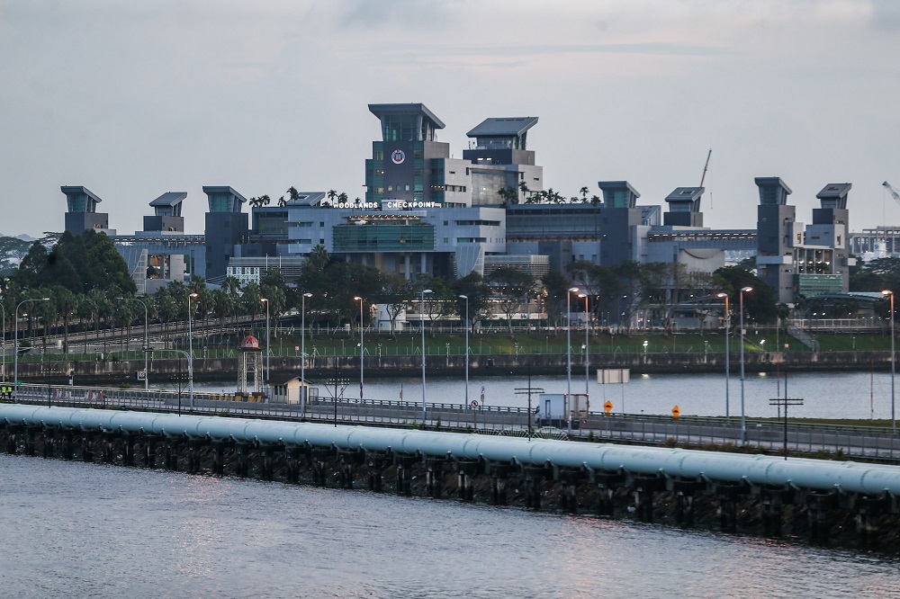 A general view of the Johor Causeway at Johor Baru March 7, 2022. — Picture by Hari Anggara