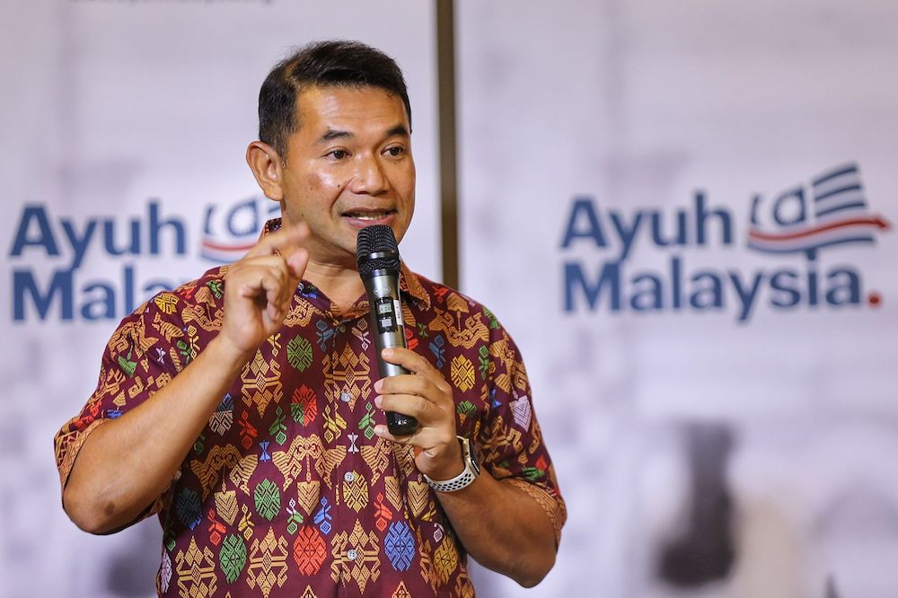 Rafizi Ramli speaks to the audience during the Ayuh Malaysia campaign in Kuala Lumpur March 26, 2022. u00e2u20acu201d Picture by Ahmad Zamzahuri