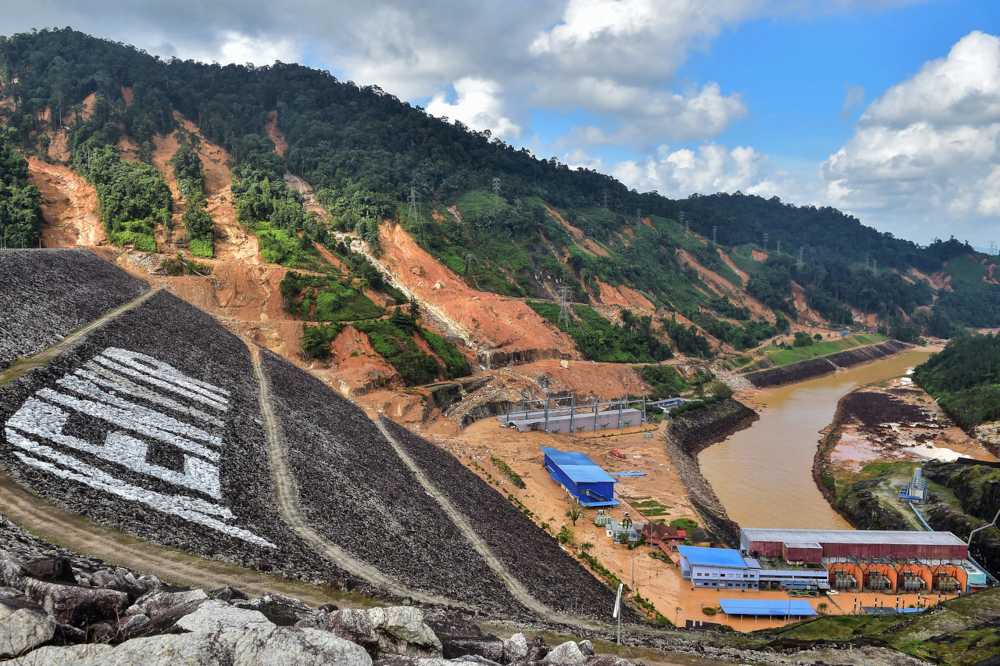 The effects of last Sundayu00e2u20acu2122s landslide near the Sultan Mahmud Power Station in Kenyir can be seen at the Jenagor Dam, March 3, 2022. u00e2u20acu2022 Bernama pic 