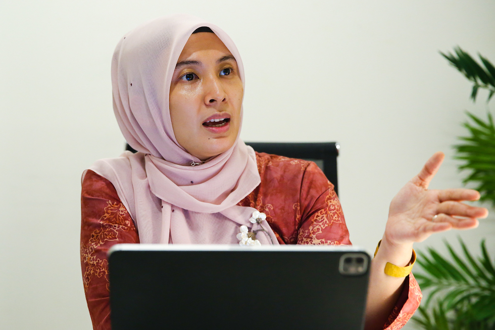 Nurul Izzah said extreme jingoism that further polarises the public should be avoided at all costs.