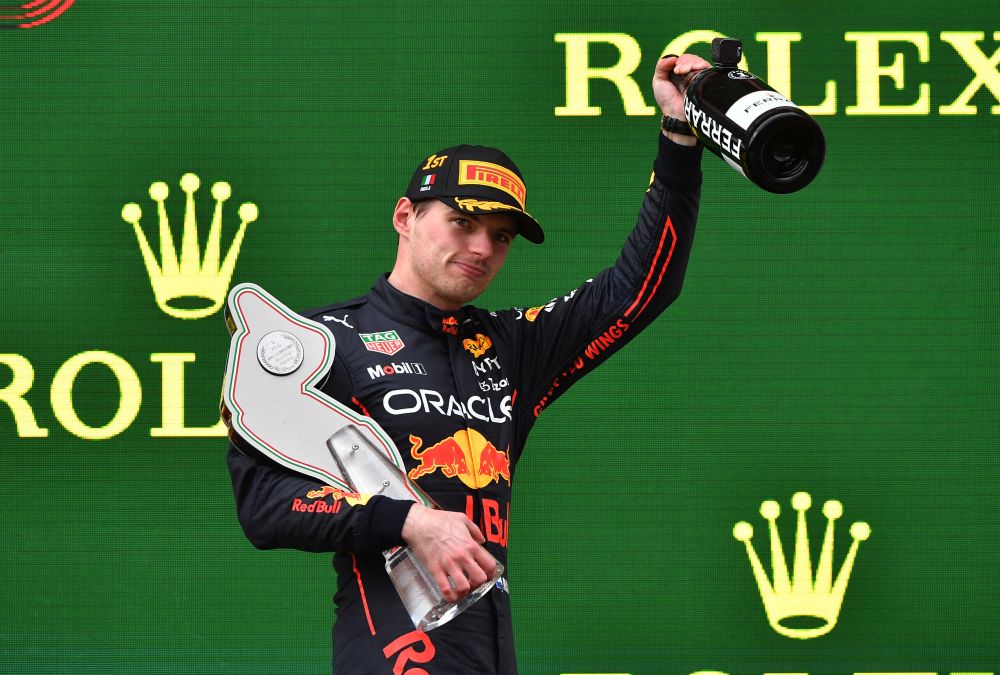 Verstappen wins Emilia Romagna Grand Prix to rekindle title bid