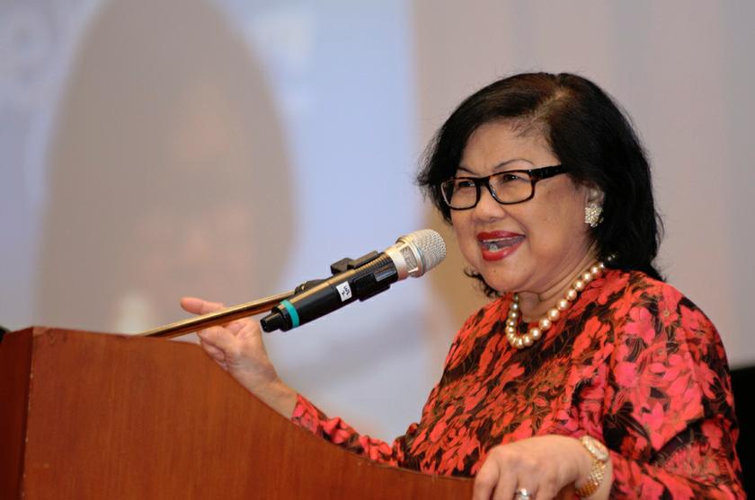 Tan Sri Rafidah Aziz speaking at the Northern Region MNC Women's Leadership Summit in Penang.  u00e2u20acu201d Picture by K.E. Ooi
