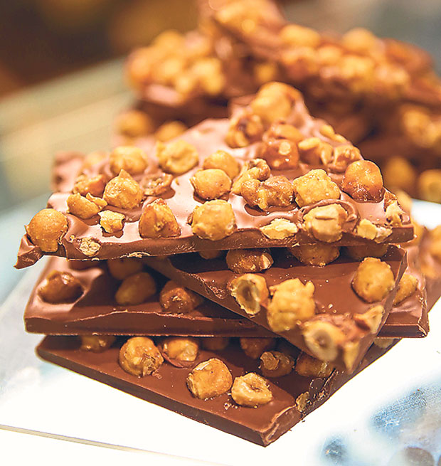 Go nutty with this milk chocolate bark with caramelised and roasted hazelnuts