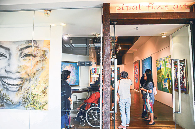 Pipal Fine Art focuses on the works of senior and established artists