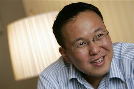 Malaysian author Tan Twan Eng smiles during an interview in Hong Kong on March 5, 2008. u00e2u20acu201d Reuters pic